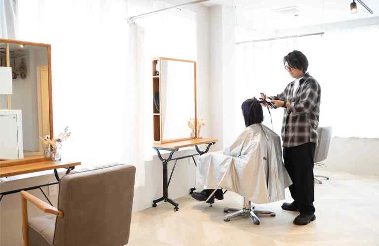 うるツヤ髪を手に入れ、艶髪を実現！最高のヘアケア体験を